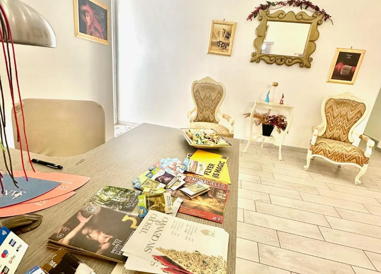 Gloves Rooms Naples Guest house