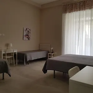 La Sapienza Frühstückspension